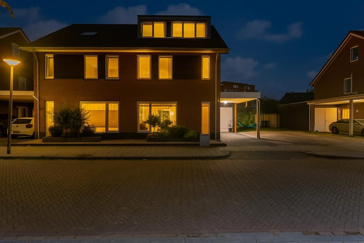 Photo de la maison Dr. Schaepmanstraat 14, Hengelo