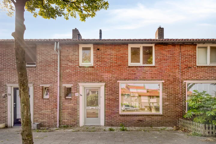 Dr. Schaepmanstraat 21 in Valkenswaard