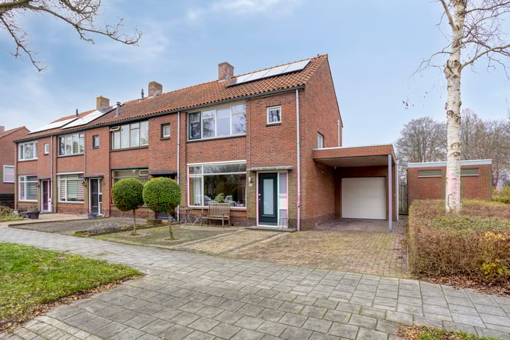 Dr. Th. Tjabbesstraat 26 in Veendam