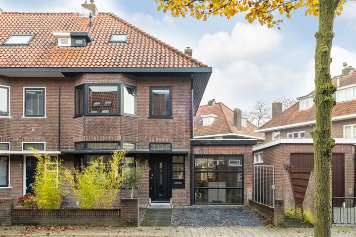 Dr. van Campenstraat 17 in Breda