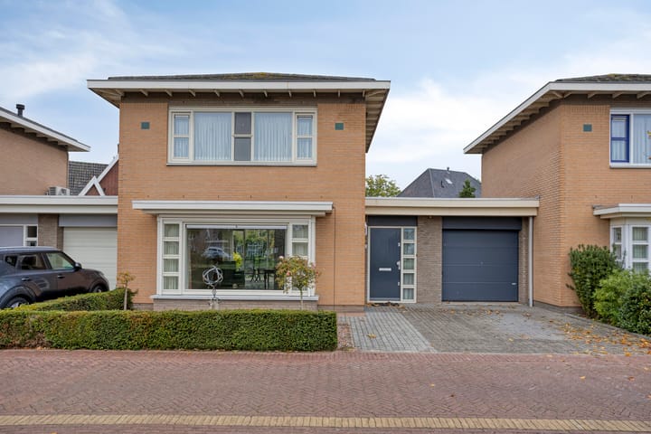 Dr. van der Steenlaan 10, Oss Photo of property Dr. van der Steenlaan 10, Oss
