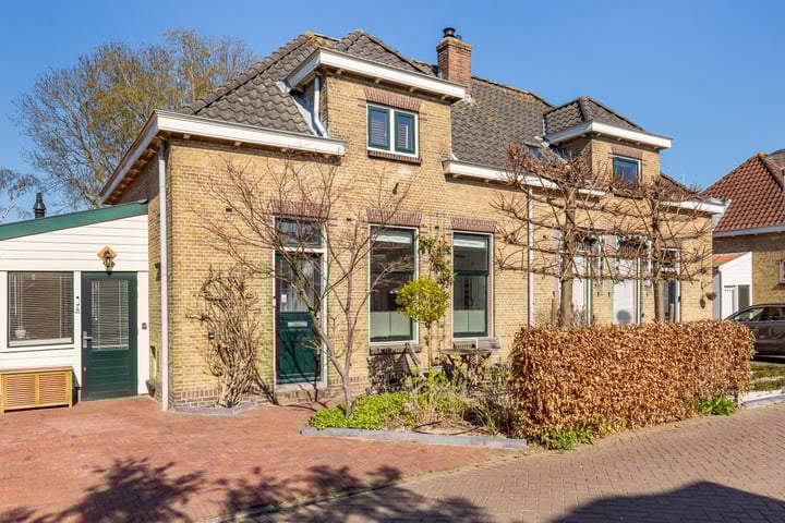 Photo of property Dr. Willem Vosstraat 19, Poortugaal