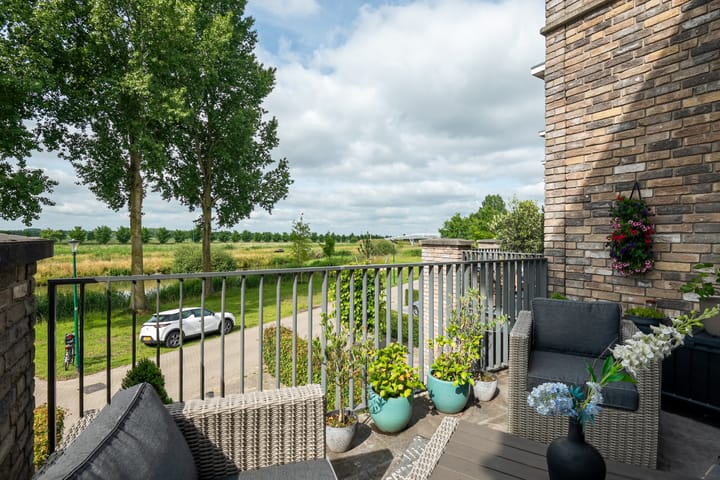 Photo of property Draagmuur 50, Houten
