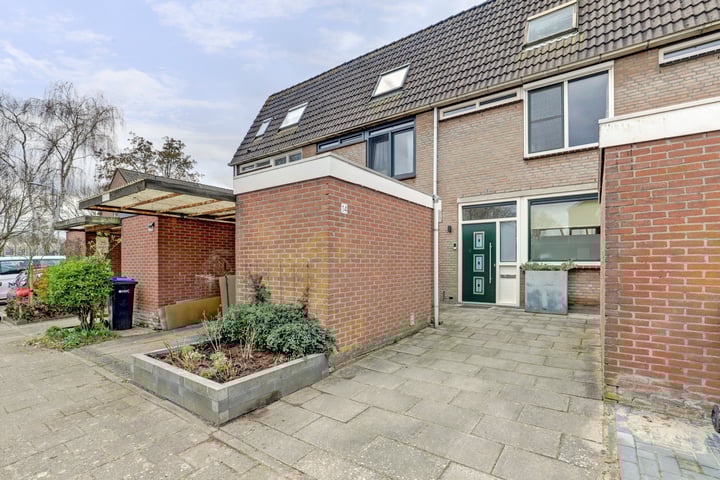 Photo of property Drakensteijn 14, Zwijndrecht