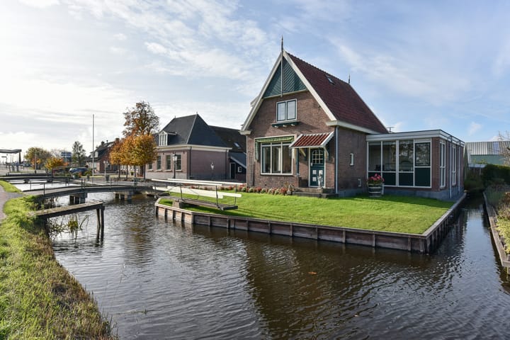 Drechtdijk 76 in De Kwakel