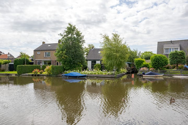 Drechtkade 6 in Leimuiden