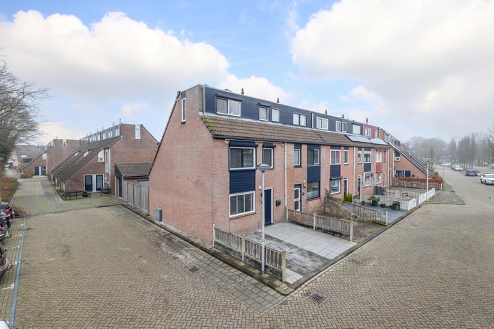 Dreef 1 in Spijkenisse