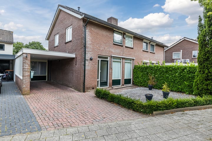 Dreef 70 in Vroomshoop