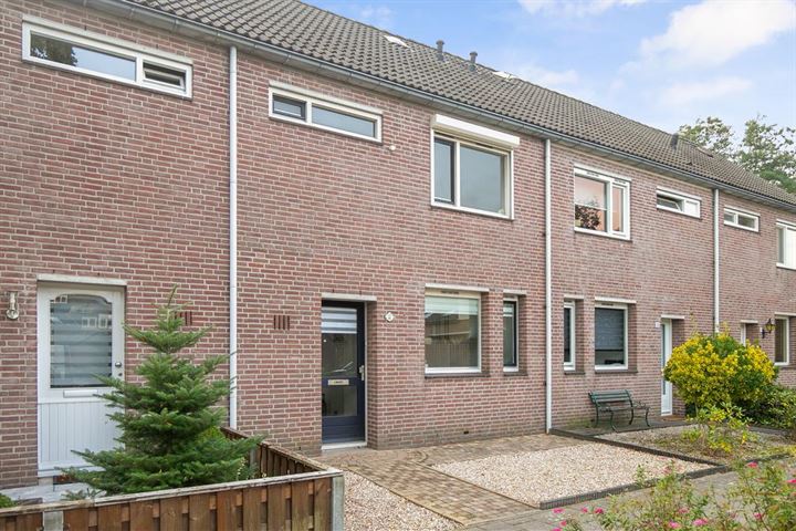 Drenthehof 12 in Helmond