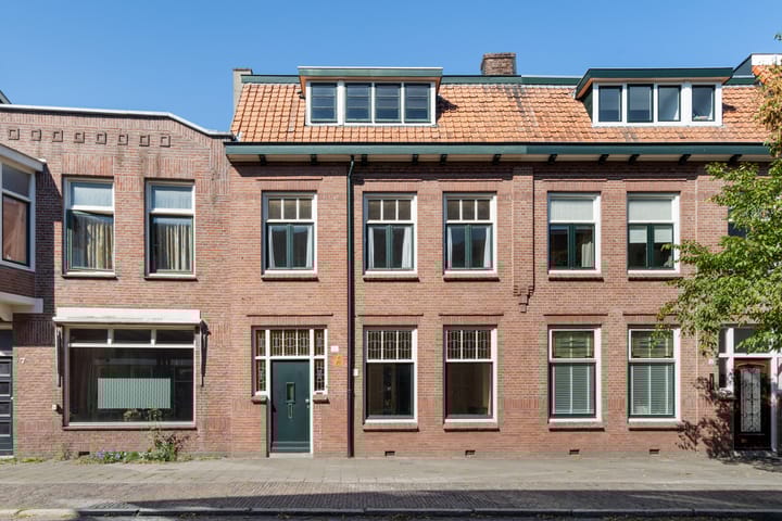 Driehoefijzersstraat 9 in Breda