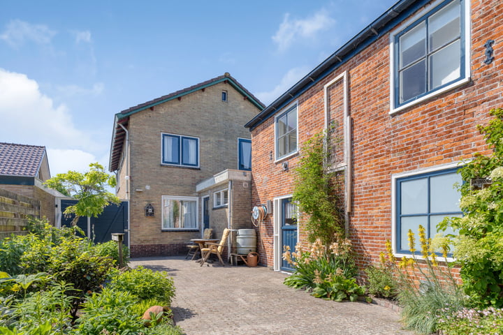 Driehuizen 7 in Wervershoof Foto