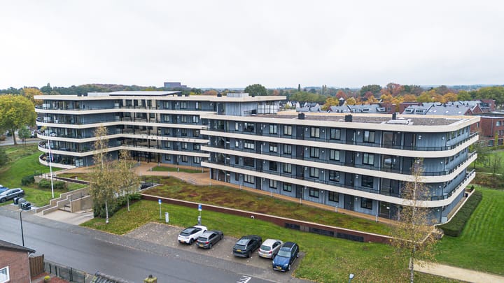 Driehuizerweg 124 in Apeldoorn Foto