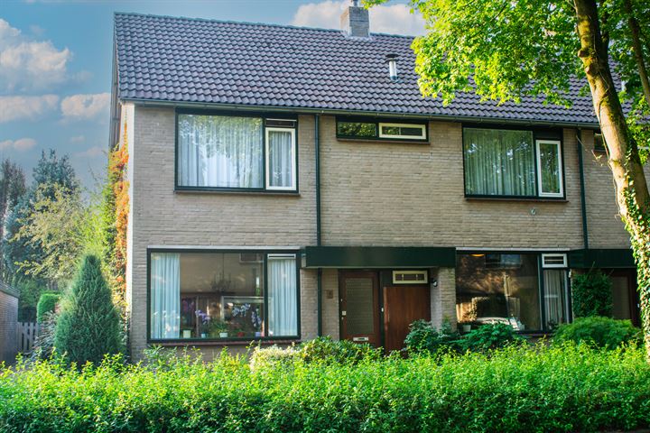 Driespronglaan 8 in Maarn