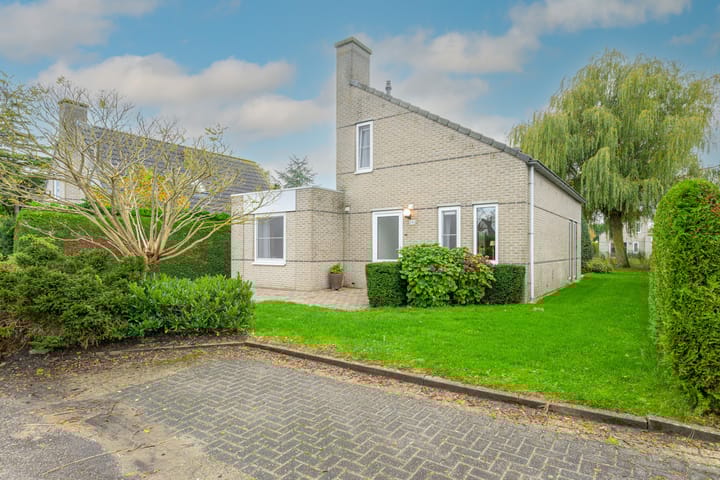 Photo of property Droge Wijmersweg 5-245, Wervershoof