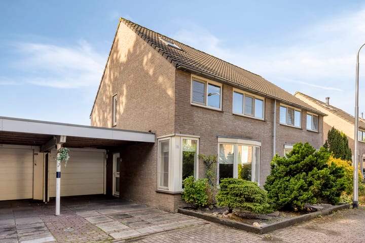 Drontenhof 11 in Tilburg