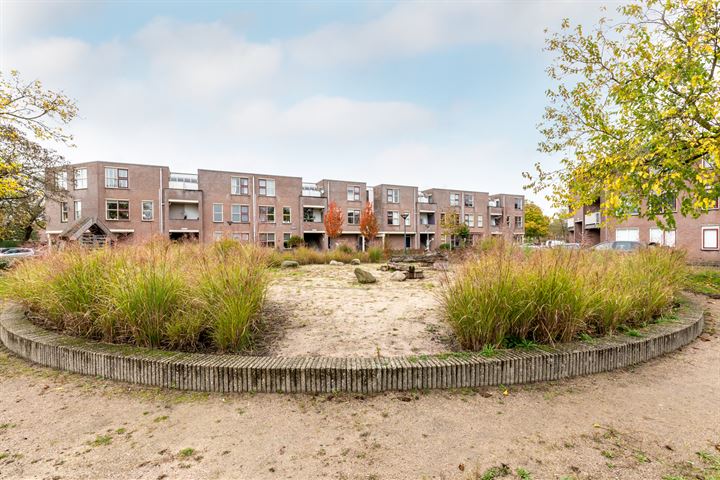 Droogdok 30 in Huizen