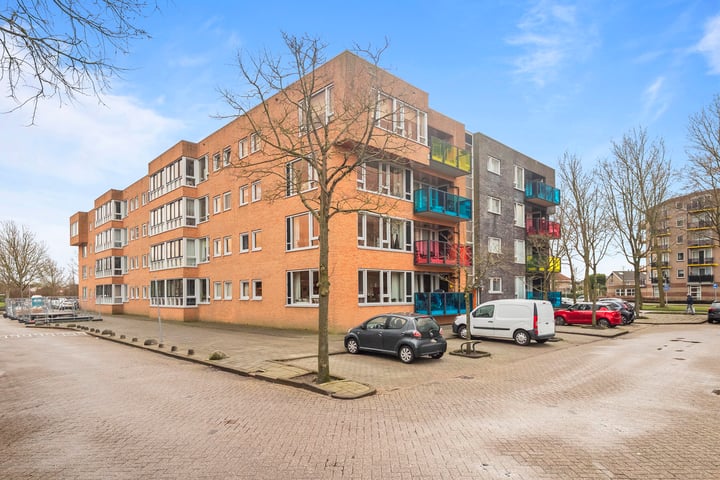 Photo of property Drooghe Bol 2004, Julianadorp
