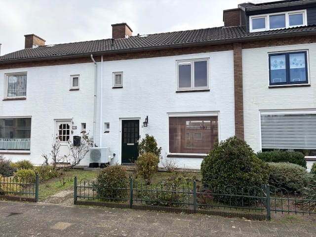 Photo of property Drossard de la Courtstraat 11, Gemert