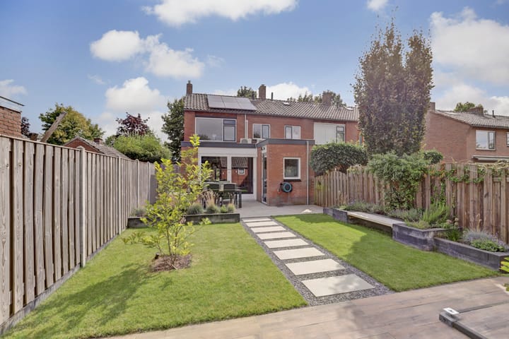 Photo of property Ds. Magendansstraat 17, Lexmond