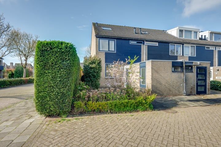 Photo of property Ds. Schoutenlaan 11, Willemstad