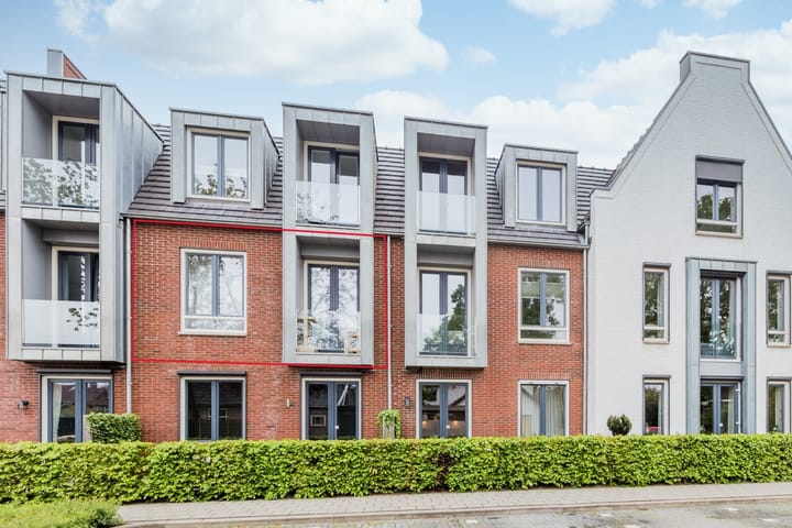 Photo of property Ds. Van de Woestijnehof 103, Barneveld