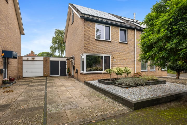 Ds. van Petegemstraat 36 in Veendam Foto