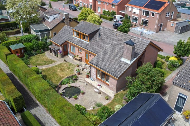 Ds. van Wouwestraat 29 in Serooskerke Foto