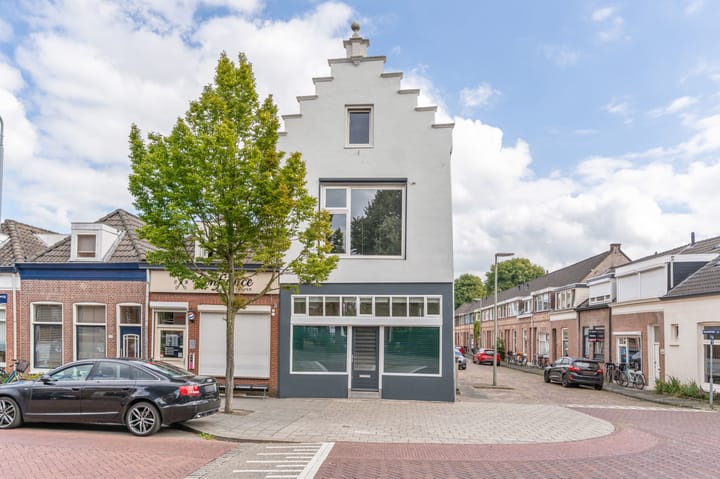 Photo of property Dubbeldamseweg Zuid 128, Dordrecht