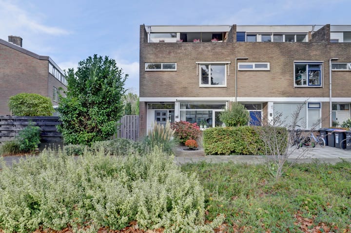 Dubbelsteynlaan Oost 130 in Dordrecht photo