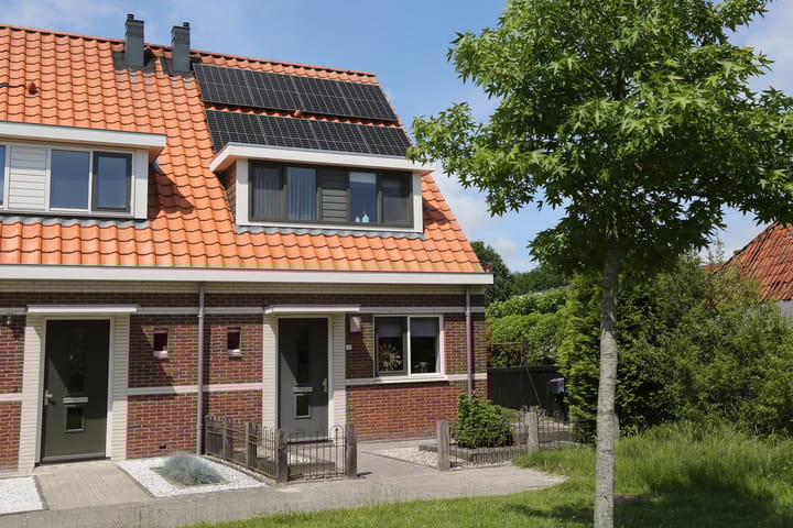 Photo of property Dûbelspul 13, Surhuisterveen
