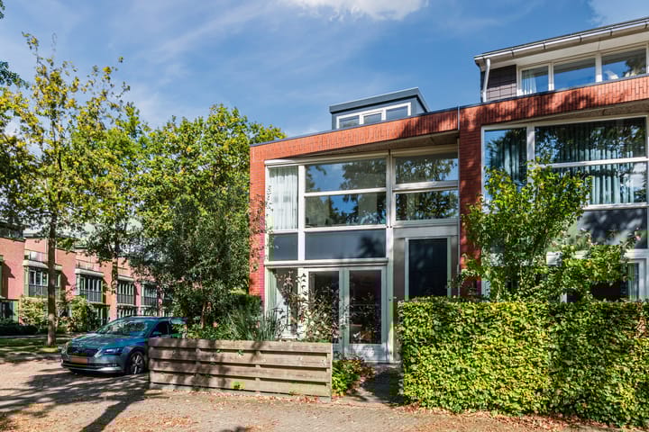 Photo of property Duifkruid 1, Amersfoort