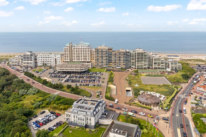 Duinroos 70 in Noordwijk