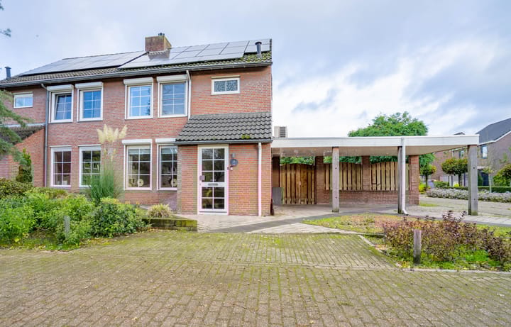 Photo of property Duinroosstraat 4, Bakel