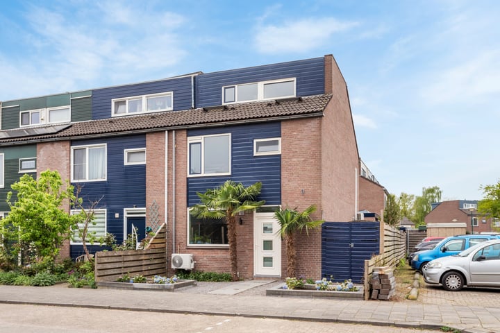 Duivenkamp 748 in Maarssen