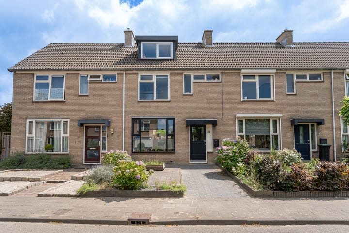 Duivenvoorde 32 in Steenbergen