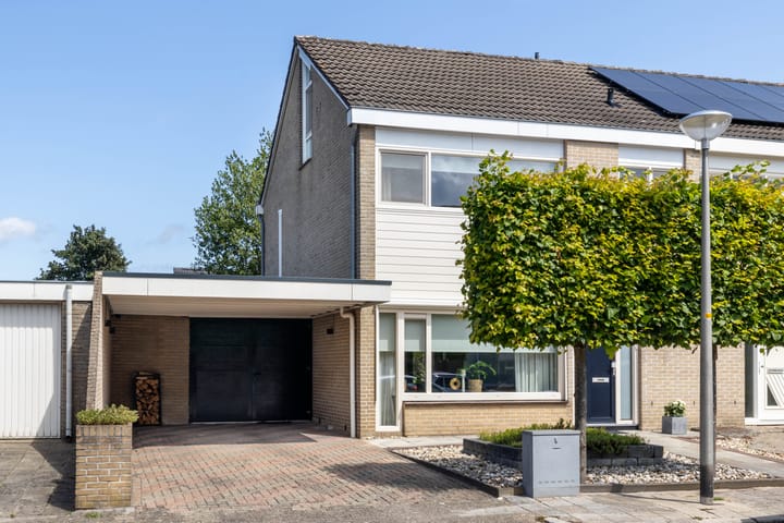 Foto van woning Duivenvoorde 75, Almelo