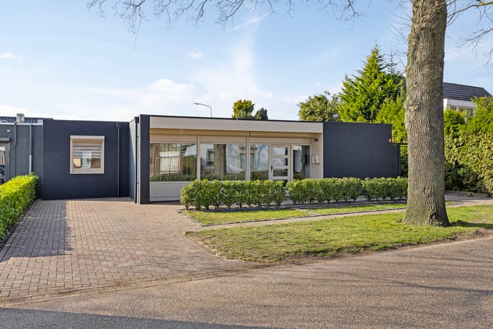Photo of property Duizeldonksestraat 3, Helmond
