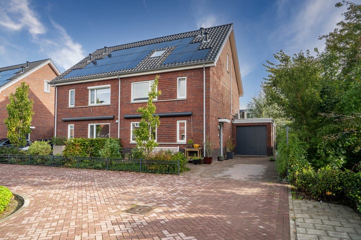 Duizendbladhof 1 in Zoeterwoude