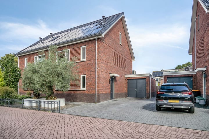 Duizendbladhof 9 in Zoeterwoude