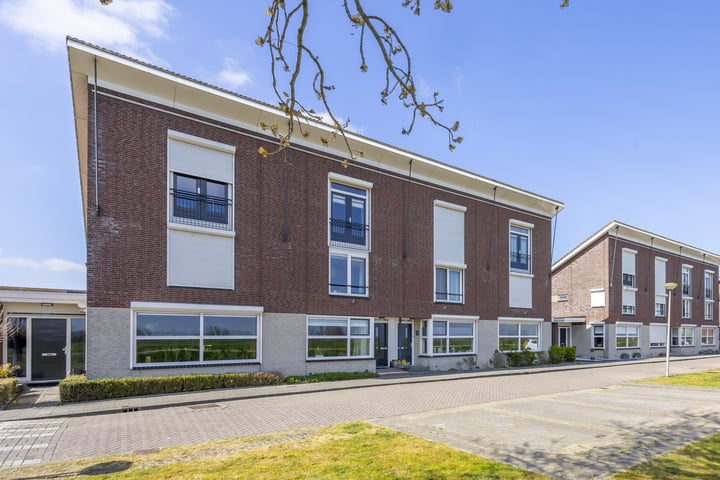 Duizendbladstraat 4 in Bleskensgraaf ca
