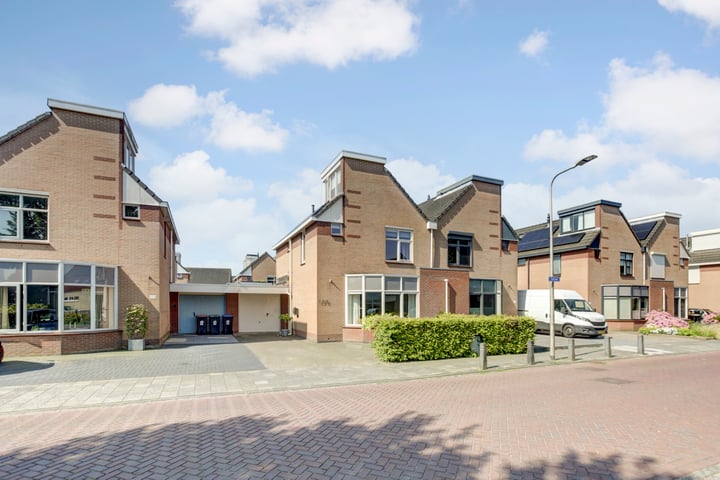 Dukaat 108 in Dronten Foto