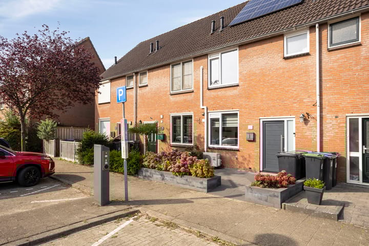 Photo of property Dukaatvlinder 21, Hellevoetsluis