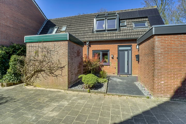 Dunantstraat 43 in Hoofddorp