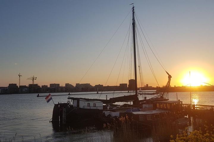 Durgerdammerdijk 1008 in Amsterdam