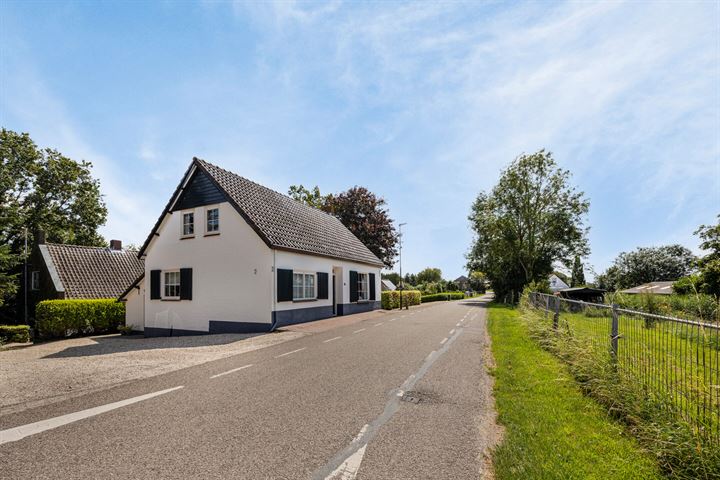 Photo of property Dussen Dijk 16, Dussen