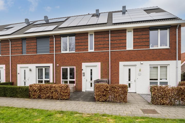 Photo of property Dutry van Haeftenstraat 27, Haaften