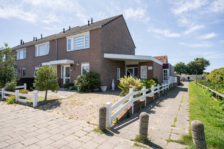 Duykerdam 26 in Den Burg