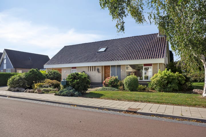 Dwarskade 42, Nieuw-Buinen Photo of property Dwarskade 42, Nieuw-Buinen