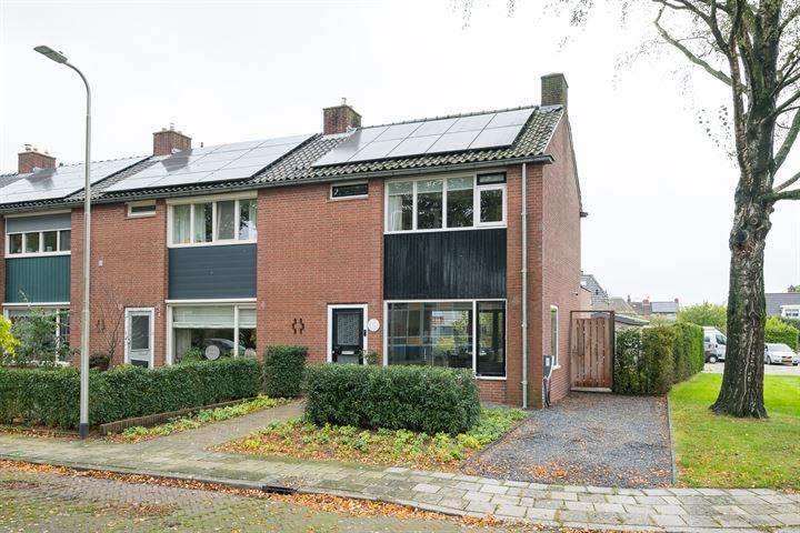 Dwarsstraat 2 in Hengelo (Gld)