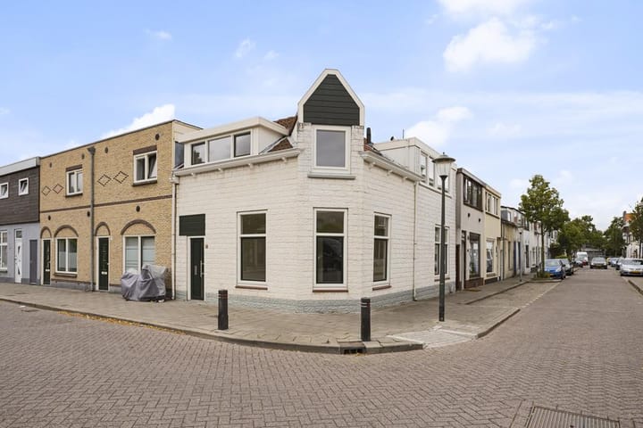 Photo of property Dwarsstraat 29, Schiedam